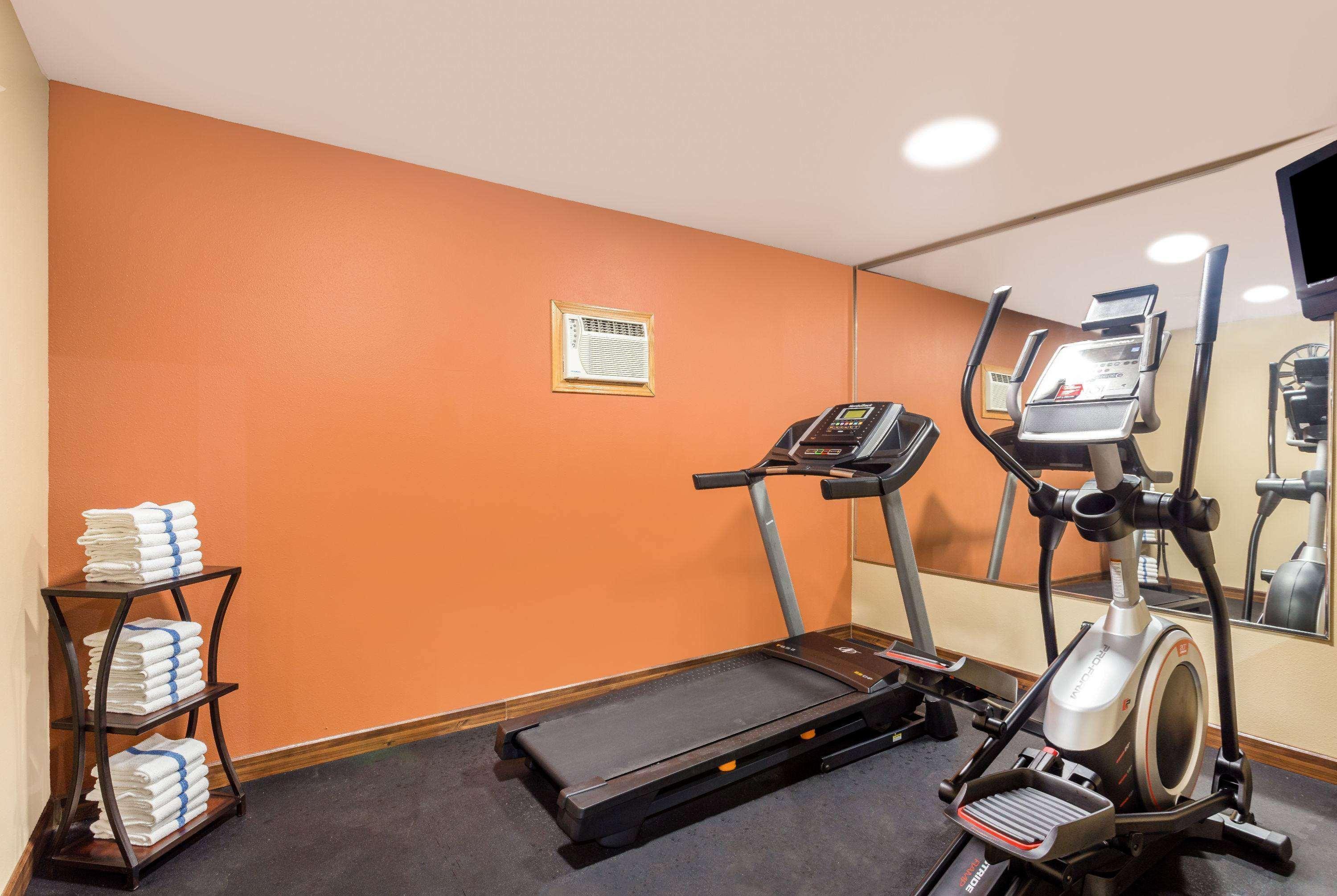 Americinn By Wyndham Boscobel Bagian luar foto